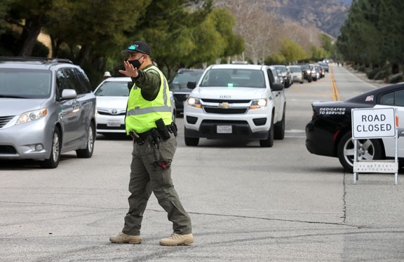 City closes access to Mt. Baldy area