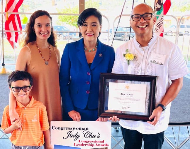 Chu honors Leano with leader of the year award