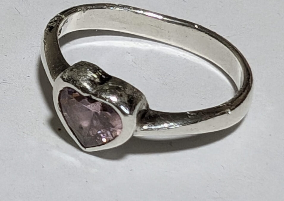Recognize this ring?