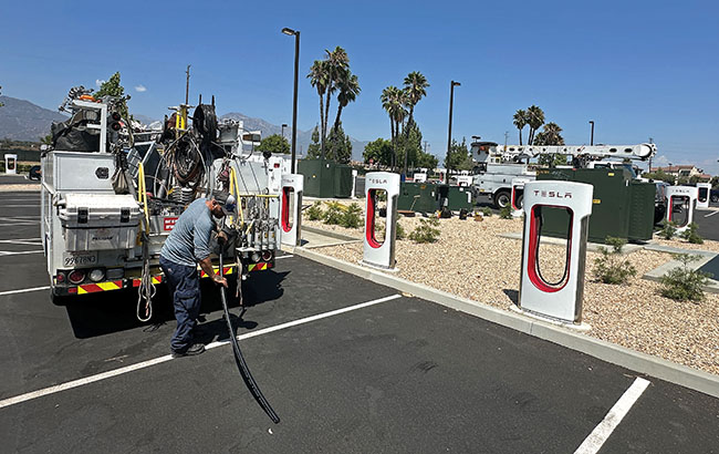 63 station Tesla Supercharger location finally open