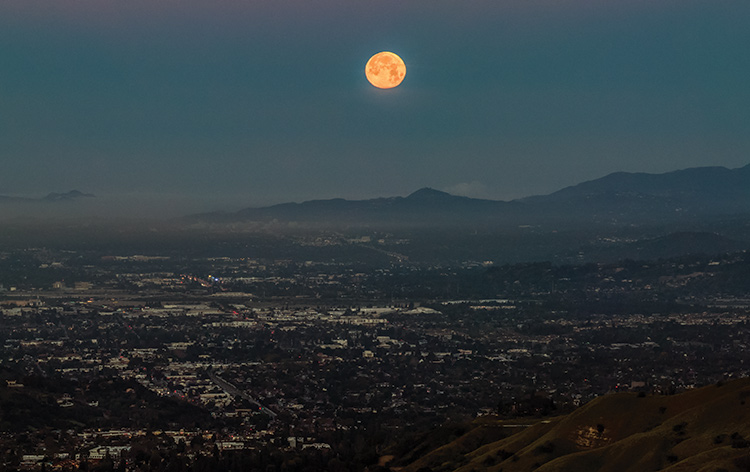 So long, blood moon
